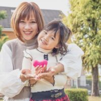 女性と子供